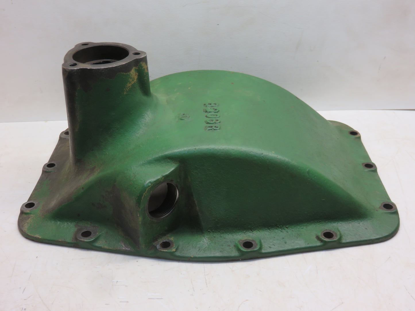 AB2519R, B306R John Deere Rear End Cover For B