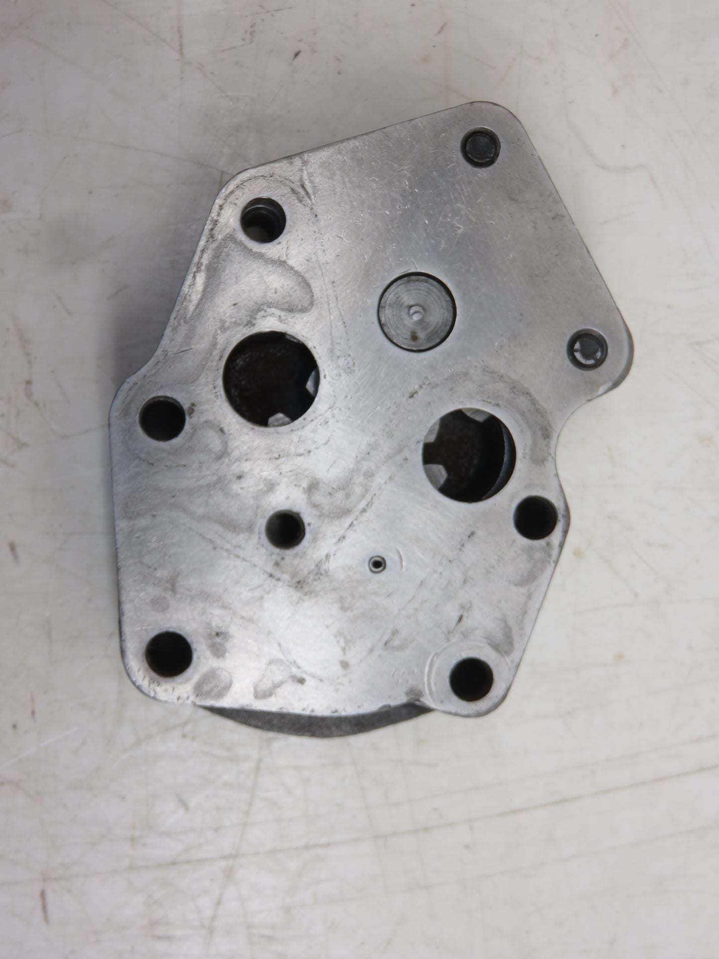 AR33331, R33426 John Deere Transmission Oil Pump For Synchro Range 2510, 3020
