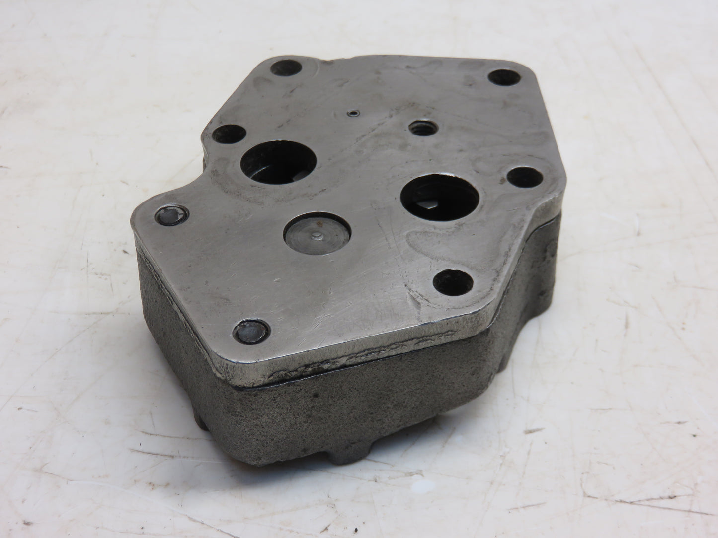AR33331, R33426 John Deere Transmission Oil Pump For Synchro Range 2510, 3020