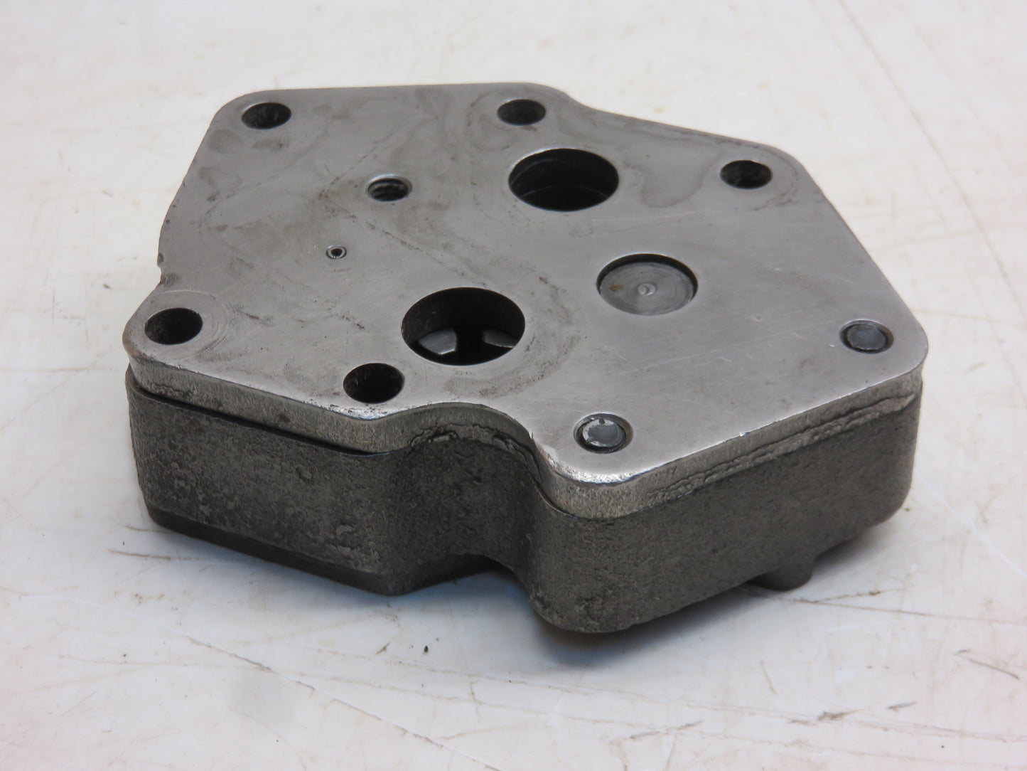 AR33331, R33426 John Deere Transmission Oil Pump For Synchro Range 2510, 3020