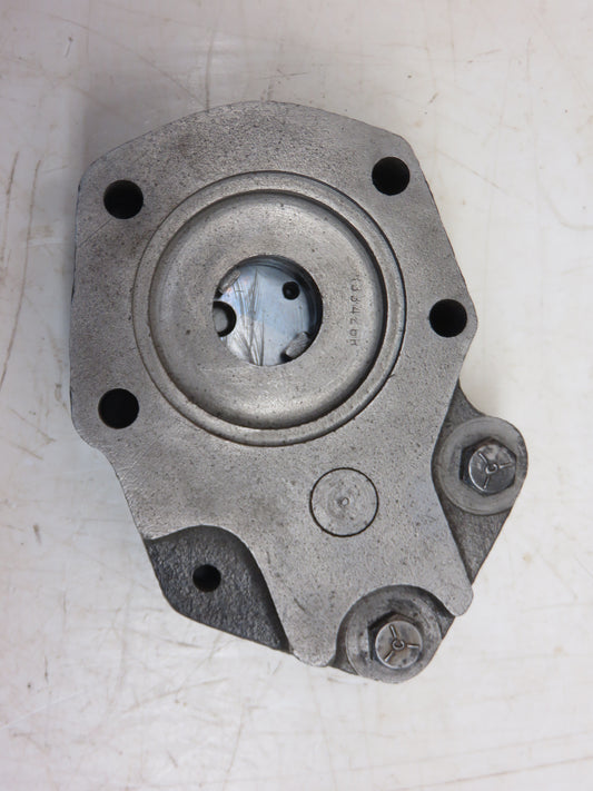 AR33331, R33426 John Deere Transmission Oil Pump For Synchro Range 2510, 3020