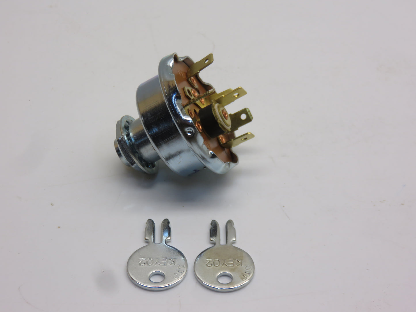 AR26557 John Deere Ignition Switch With Key For 3010, 4010, 5010, 3020, 4020
