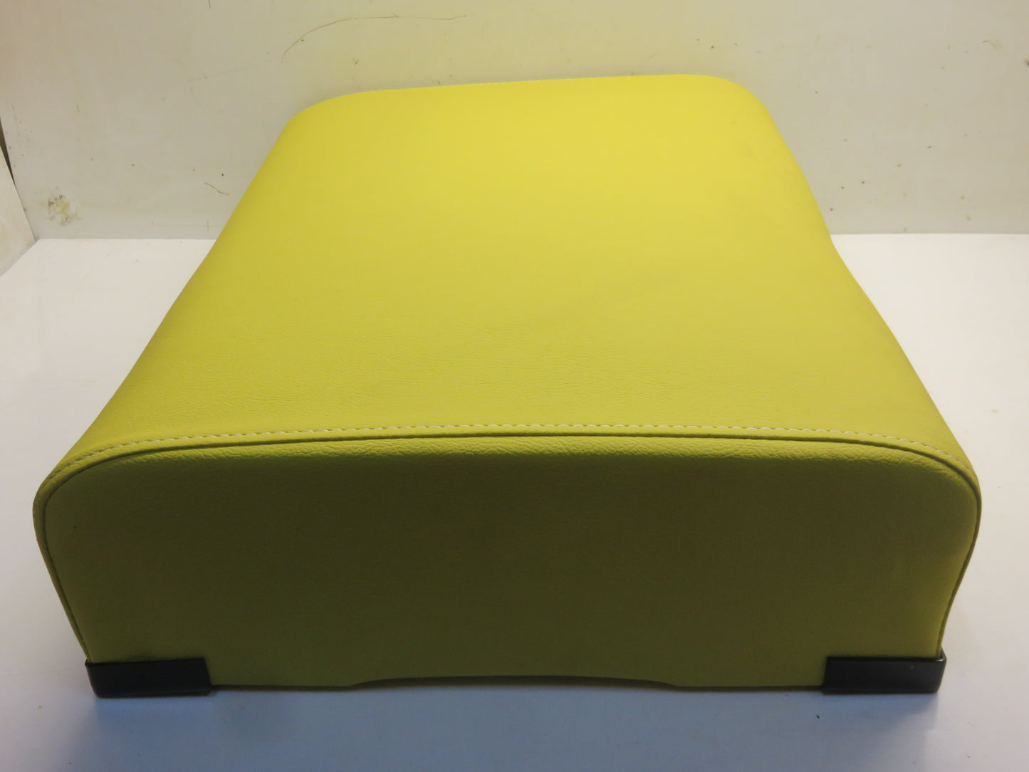 AF3270R John Deere Yellow Seat Bottom Cushion For Float Ride 50, 80, 520, 620, 720