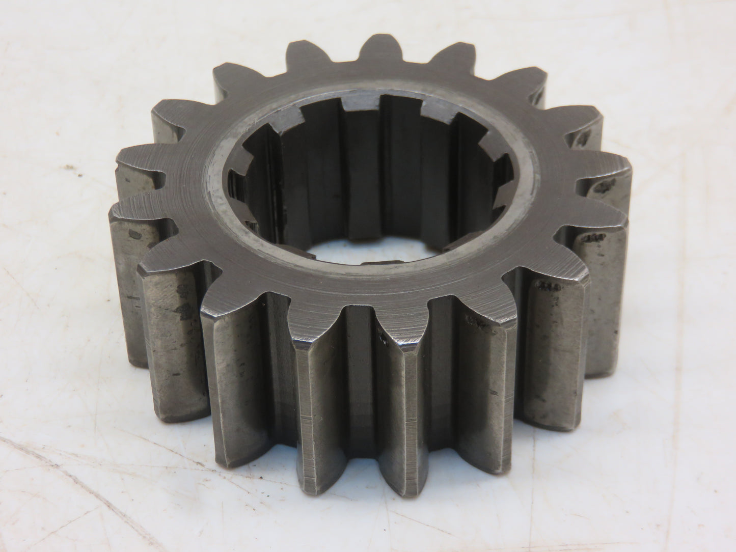 B1368R John Deere Differential Drive Pinion For B, BR, BO