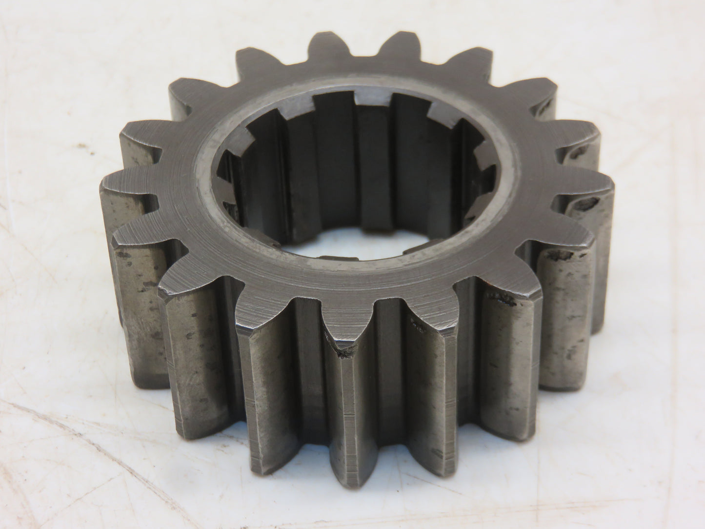 B1368R John Deere Differential Drive Pinion For B, BR, BO