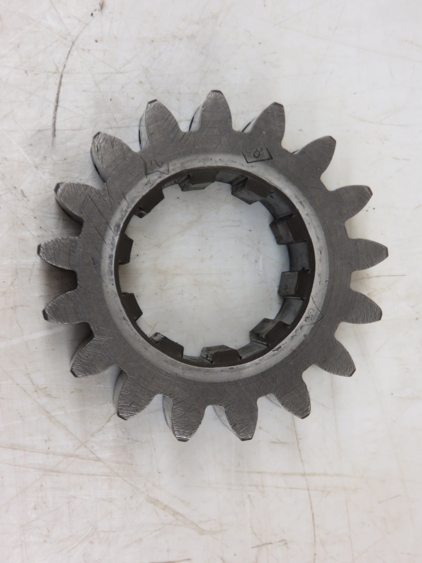 B1368R John Deere Differential Drive Pinion For B, BR, BO