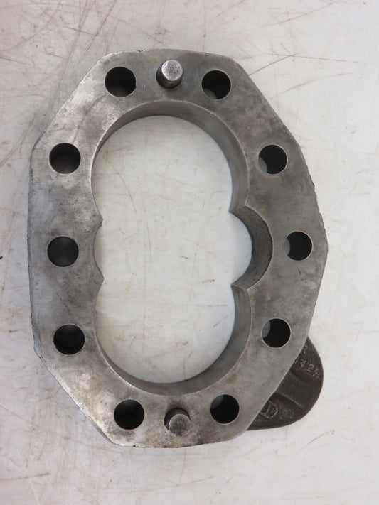 AR925R, R742R John Deere Power Trol Pump Body For R