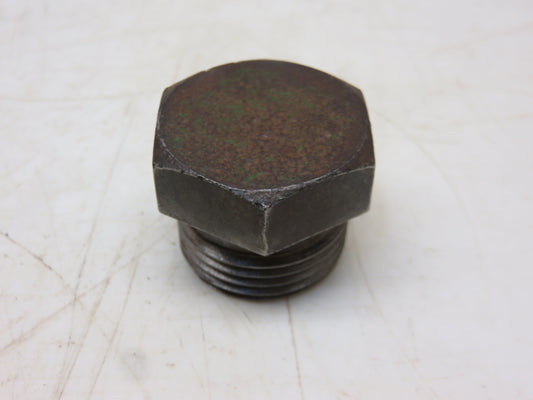R1768R John Deere PTO Oil Filler Plug For 520, 620, 720, 530, 630, 730