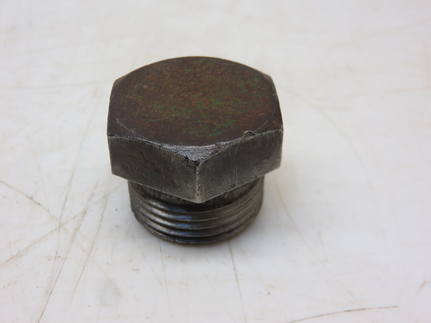 R1768R John Deere PTO Oil Filler Plug For 520, 620, 720, 530, 630, 730