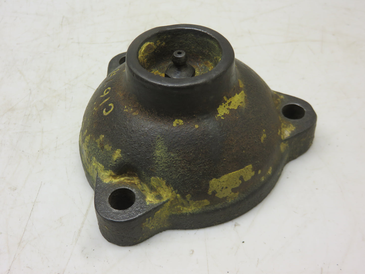 AC119R, C167R John Deere Front Wheel Hub Cap For A, AR, AO, BR, BO, BW, D, GP, G
