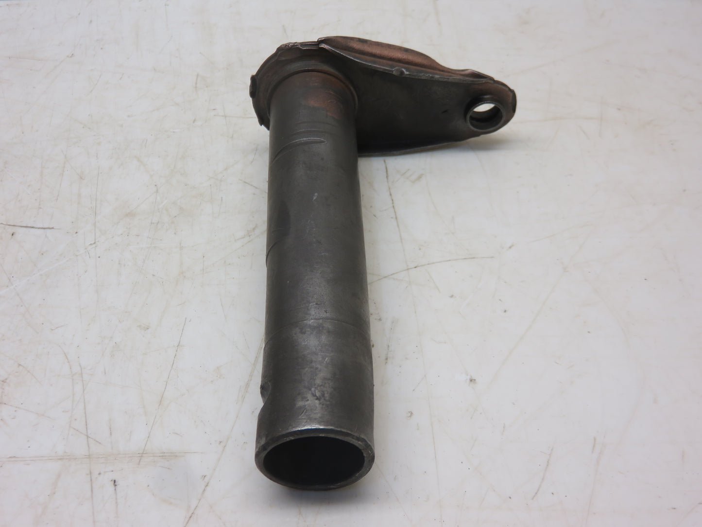 AM322T, AM686T John Deere Clutch Control Shaft For M, 40, 320, 420, 330, 430, 435