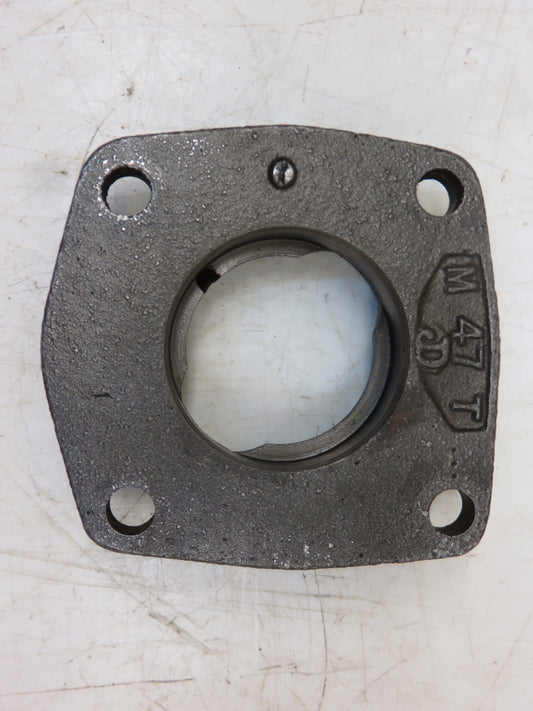 M47T, AM656T John Deere Transmission Input Shaft Bearing Quill For M, 40, 320, 420, 330