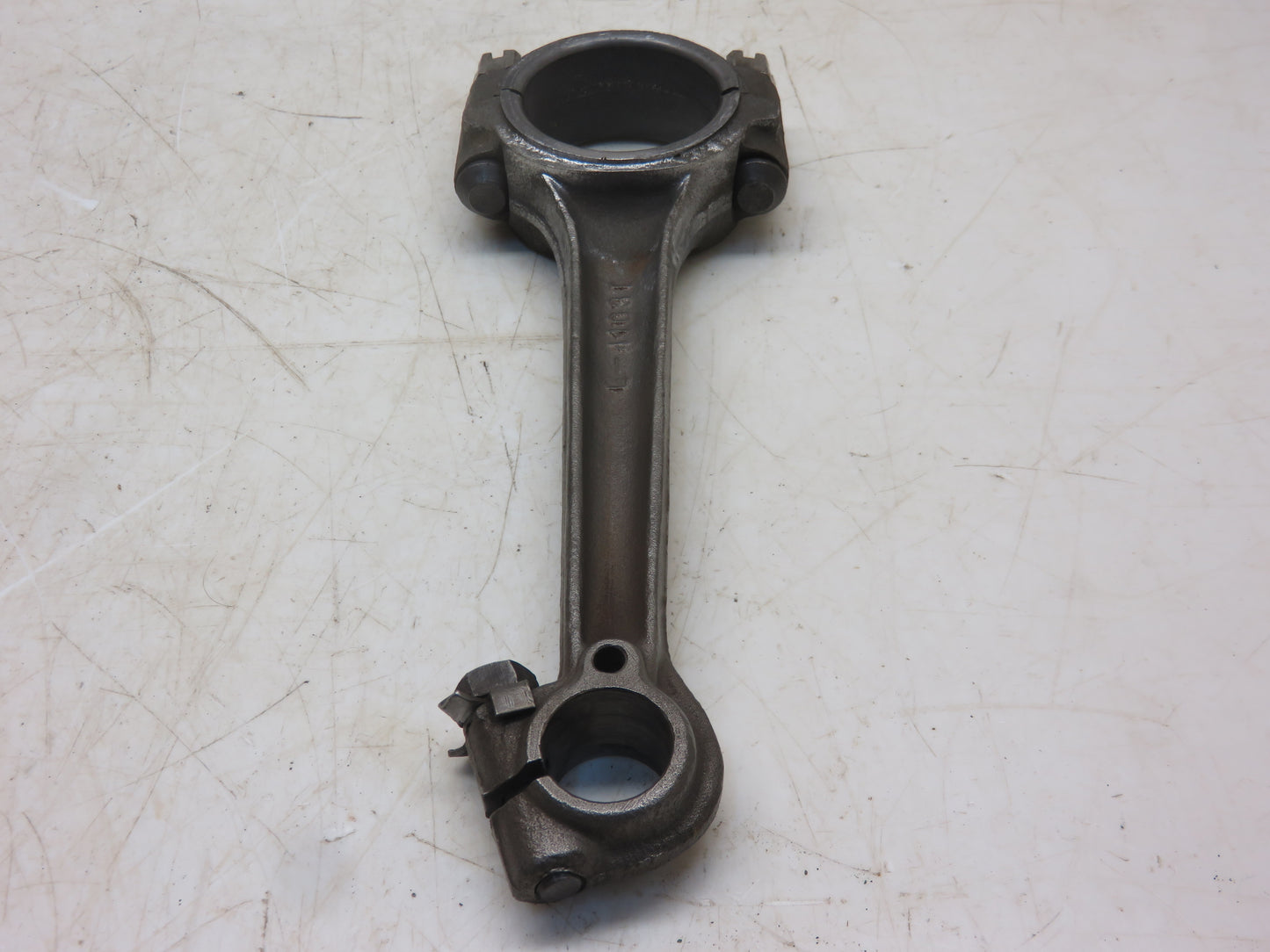 L4103T, AL2759T John Deere Connecting Rod For L, LA, LI
