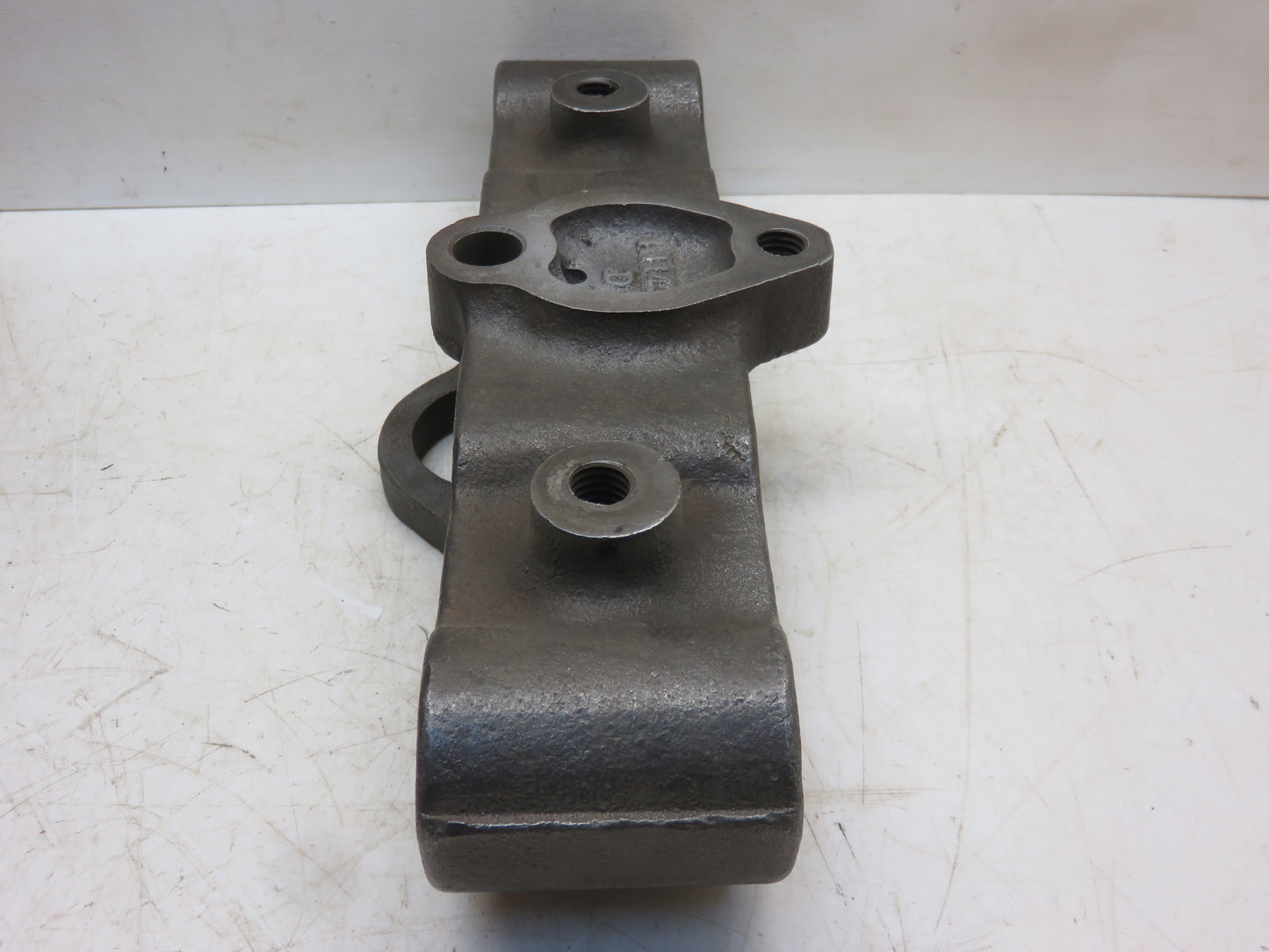 A1143R John Deere Cam Follower Guide For A, AR, AO