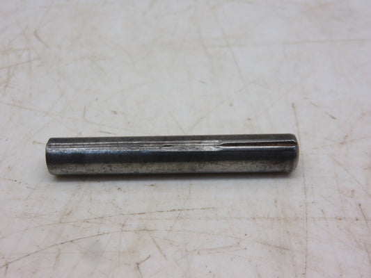 25H126 John Deere Groove Pin For 40