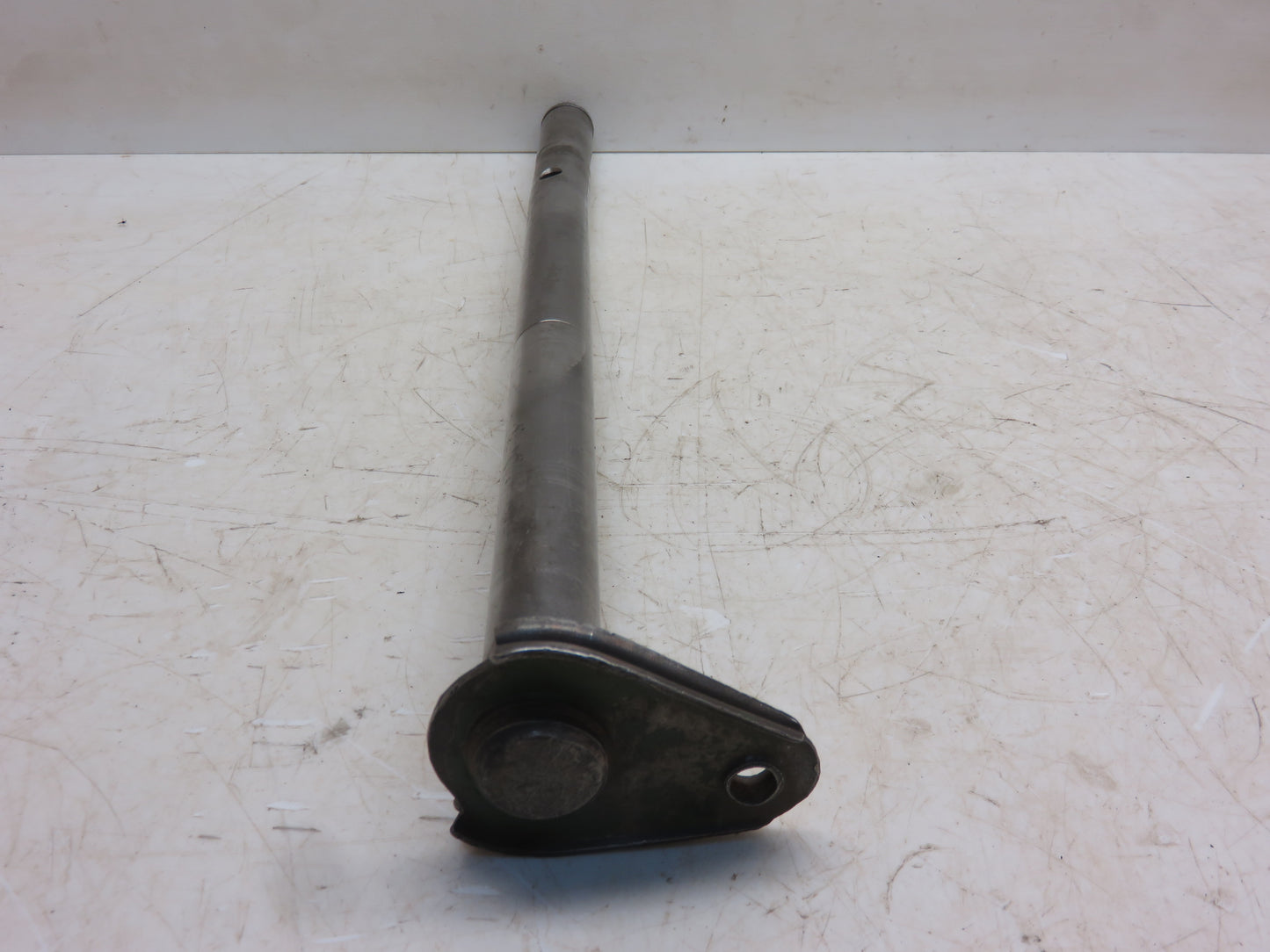 AM317T John Deere Brake Pedal Shaft For M, MI