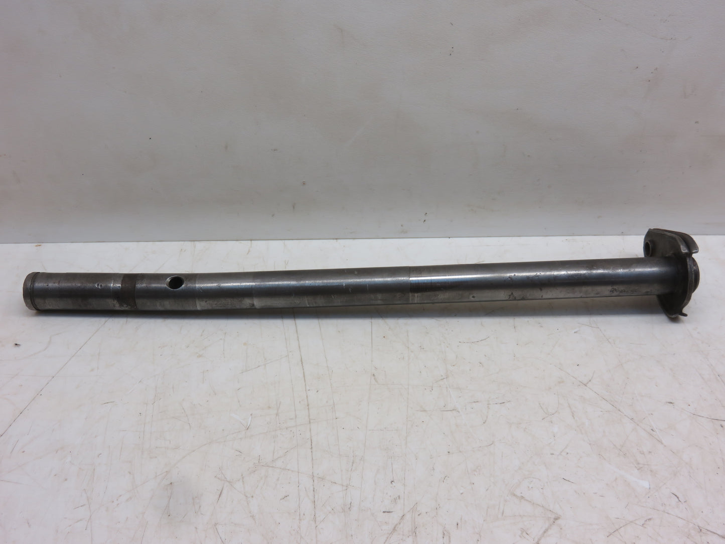 AM317T John Deere Brake Pedal Shaft For M, MI
