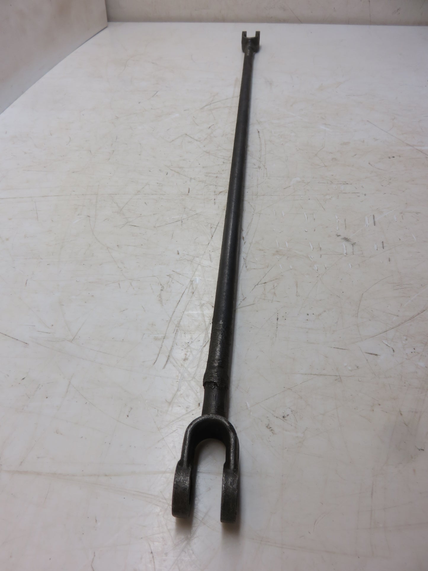 AM321T John Deere Clutch Control Rod For M, 40, 320, 420, 330