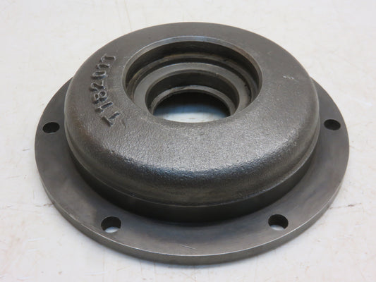 T18201 John Deere Differential Bearing Quill For 1010