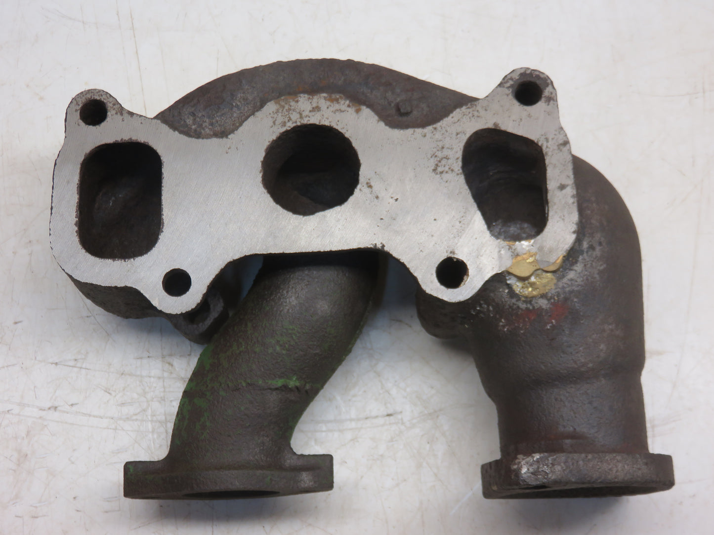 A3386R John Deere Gas Manifold For A