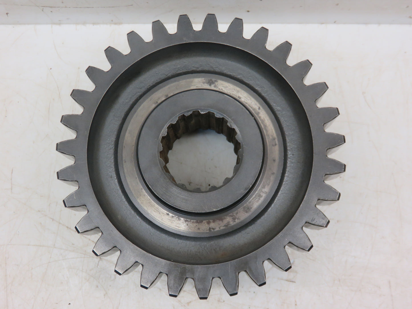 R38207 John Deere PTO Drive Gear For 2510, 2520