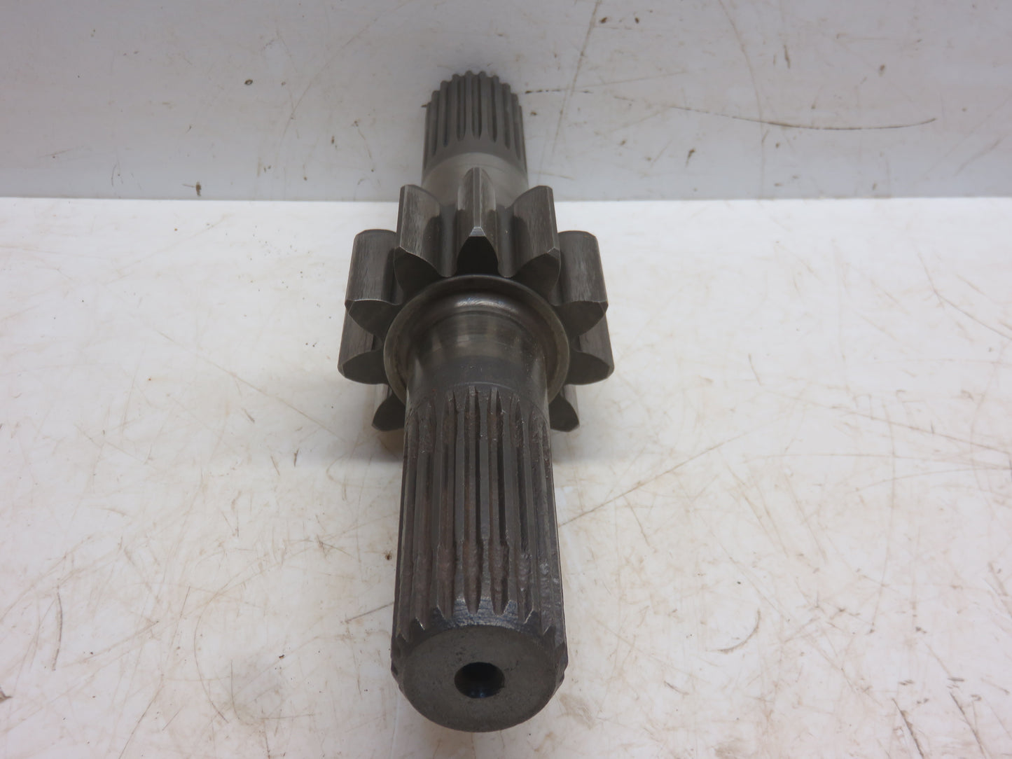T17493 John Deere Final Drive Pinion Shaft For 1010
