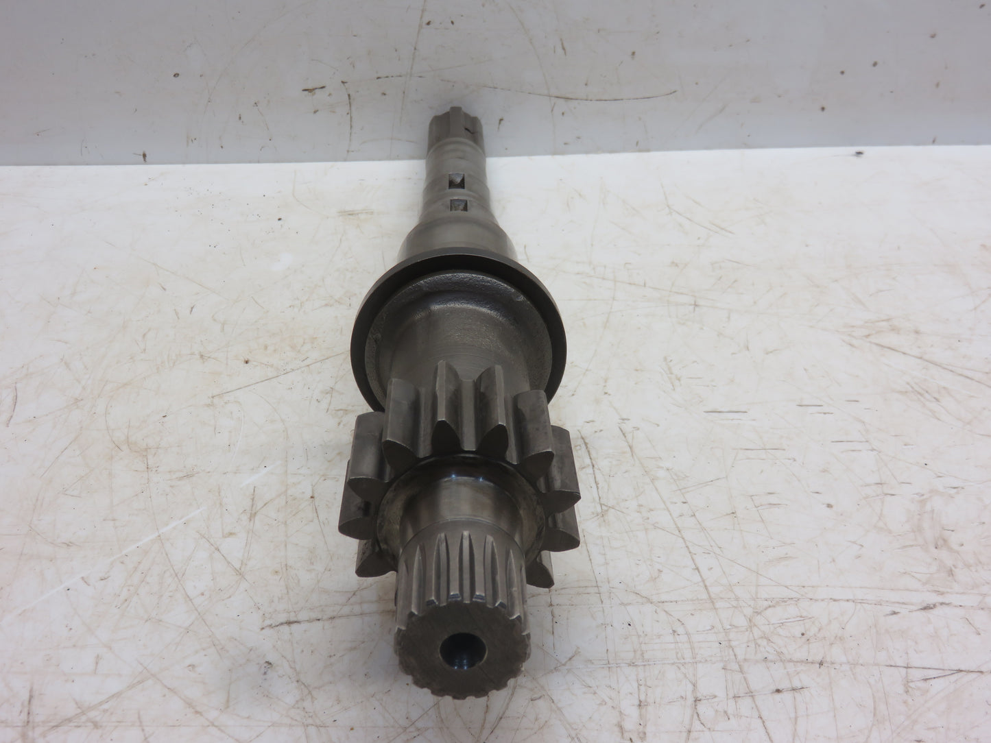 M2342T John Deere Transmission Input Shaft For 40, 420