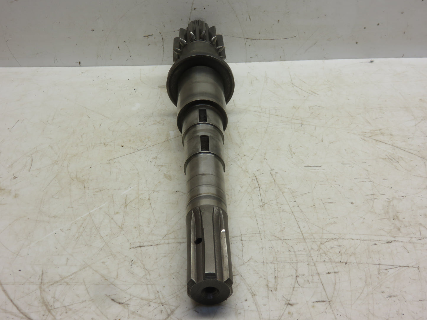 M2342T John Deere Transmission Input Shaft For 40, 420