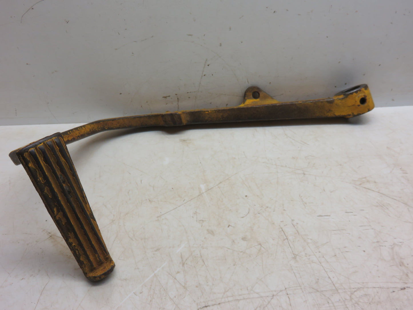 M3230T John Deere Left Brake Pedal For 420, 430, 435, 1010