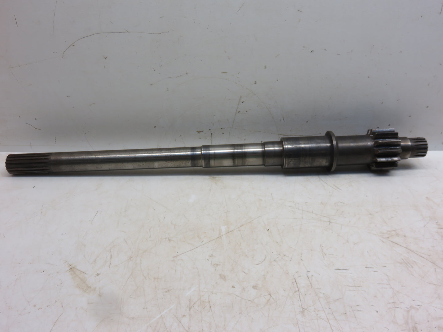 T10221T John Deere Transmission Input Shaft For 420, 430, 435