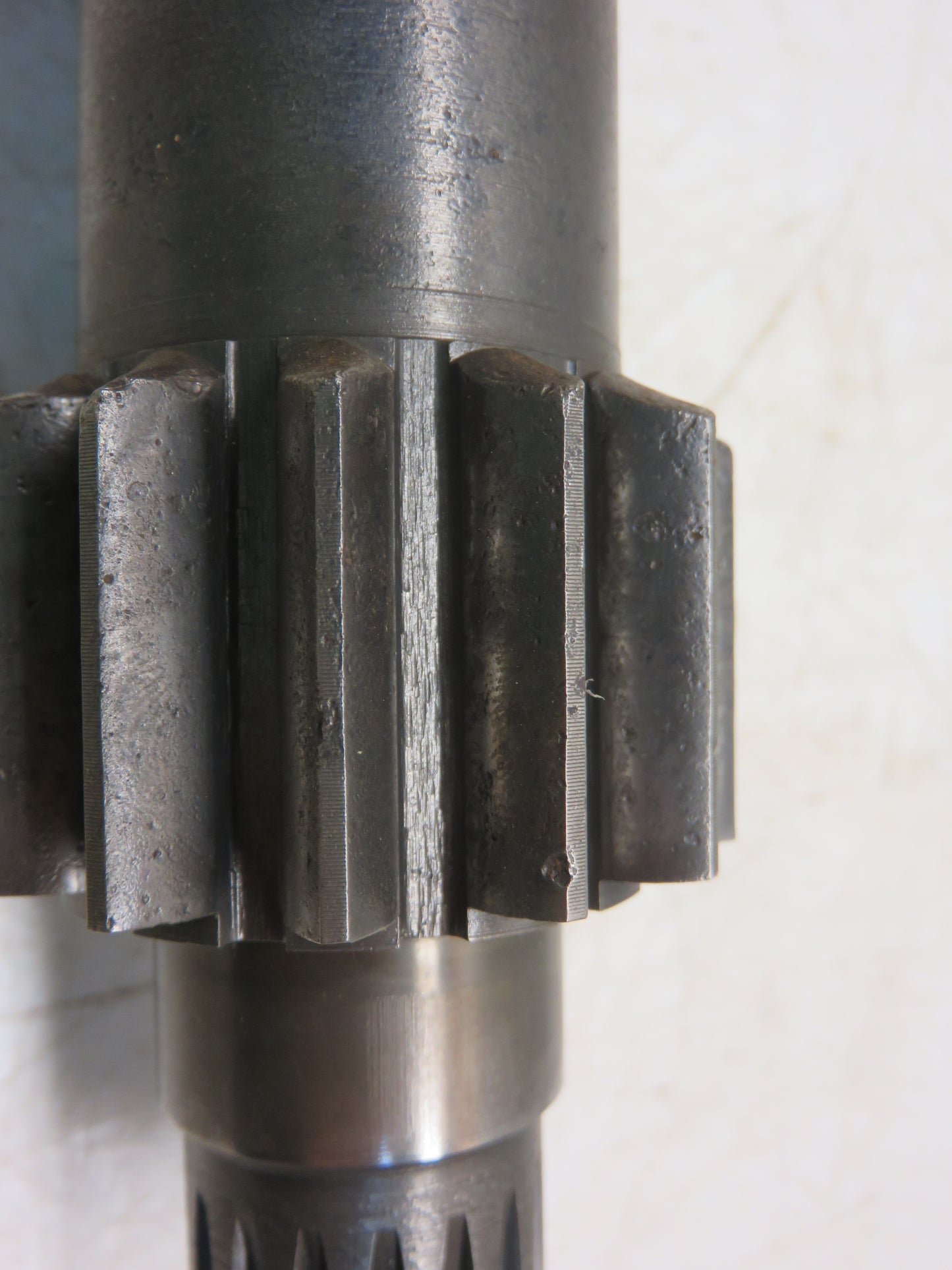 T10221T John Deere Transmission Input Shaft For 420, 430, 435