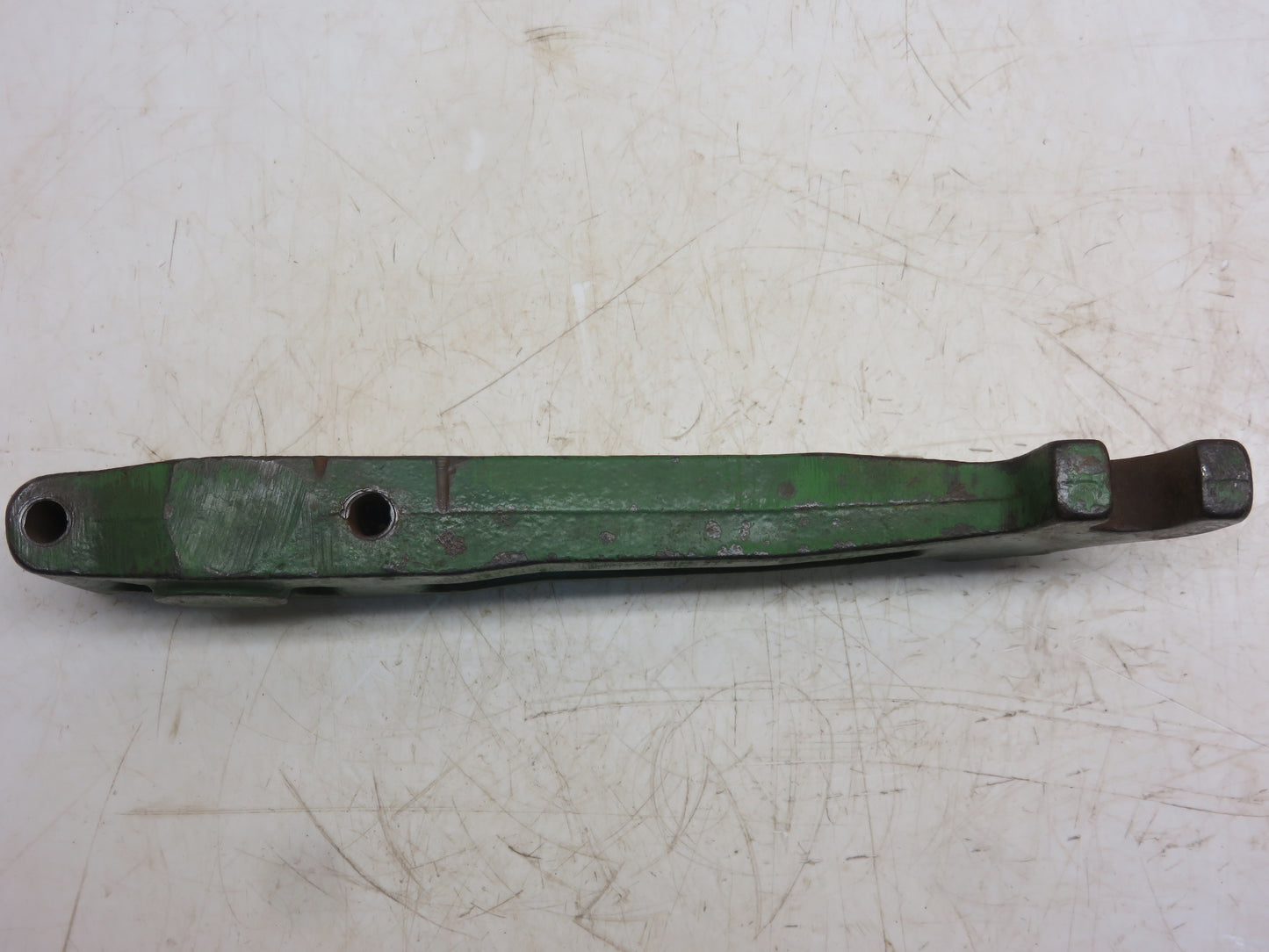 R20415R, R20414R John Deere Left Hand Cylinder Hanger For 520, 620, 720, 530, 630, 730