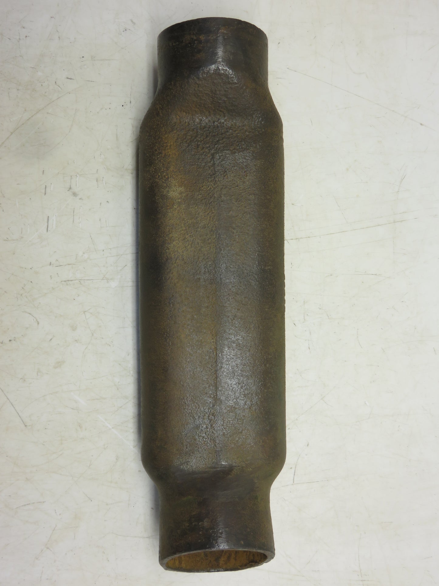 F665R John Deere Lower Water Pipe For G