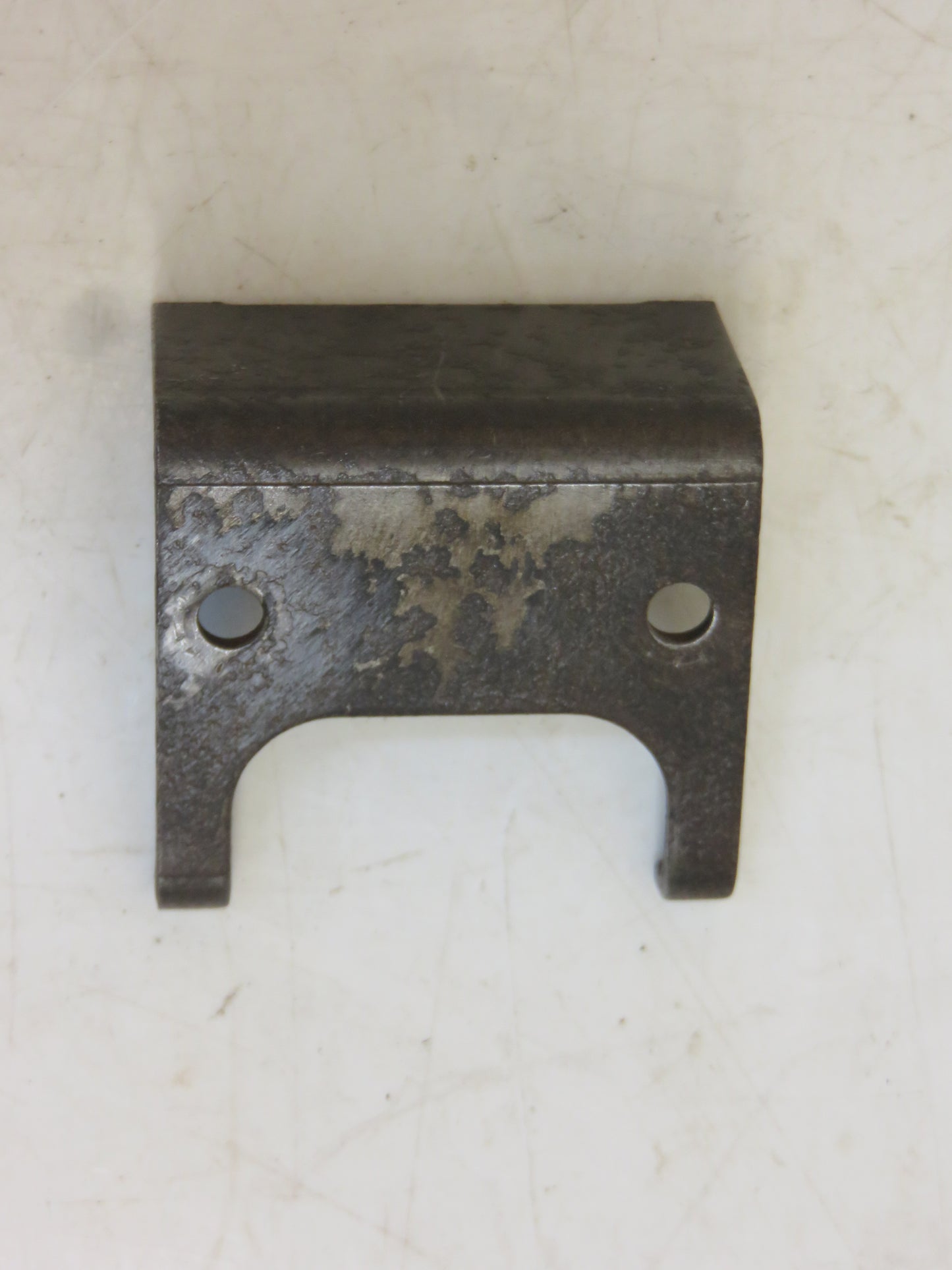 R27383 John Deere Gauge Clamp For 2010
