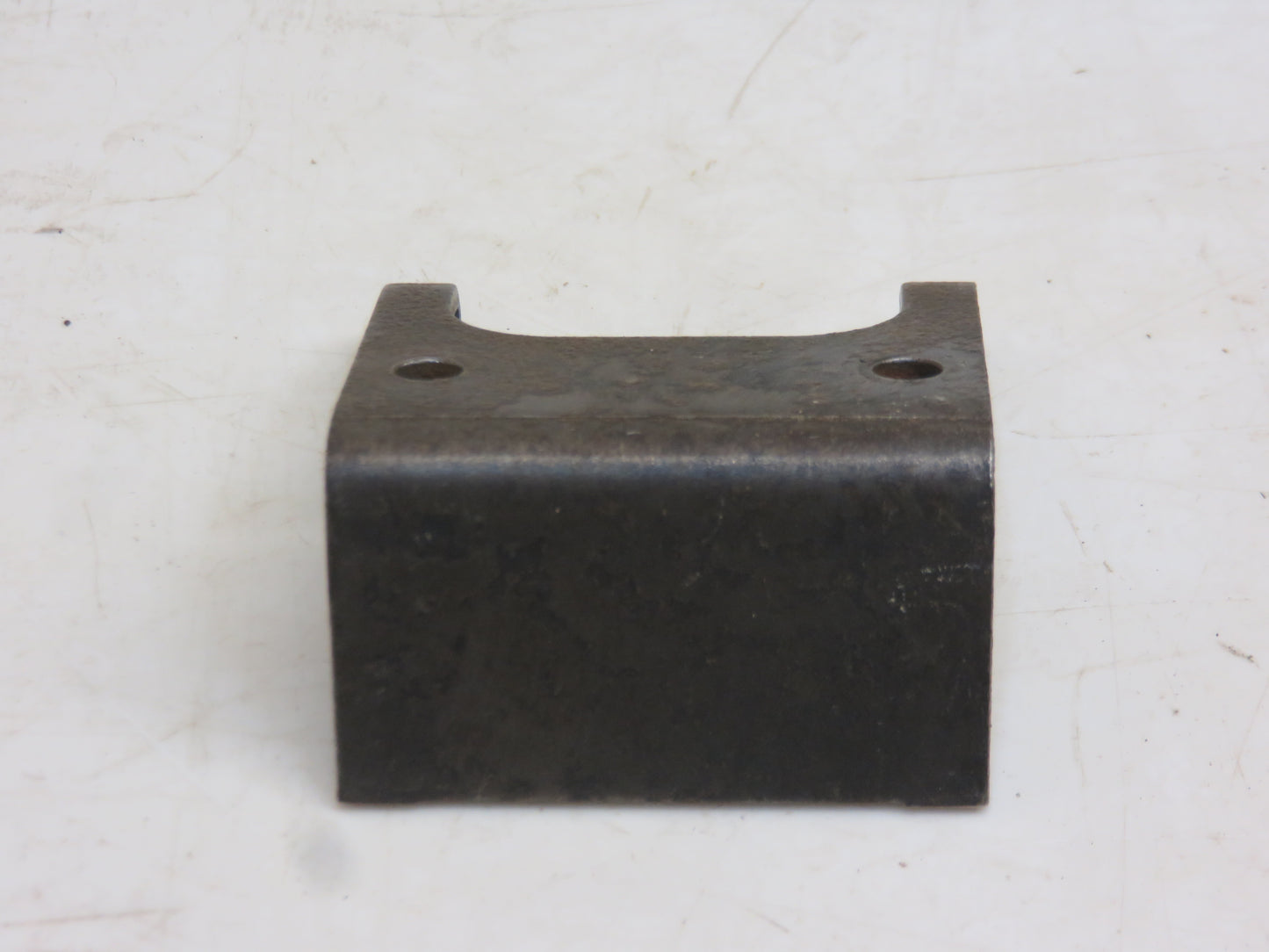 R27383 John Deere Gauge Clamp For 2010