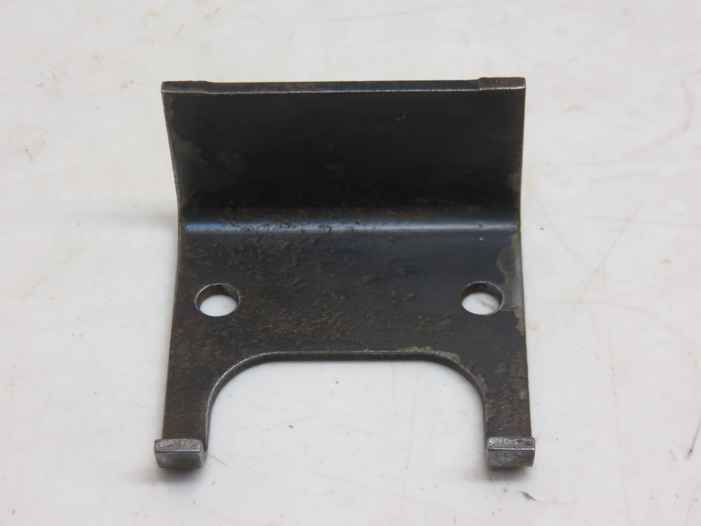 R27383 John Deere Gauge Clamp For 2010