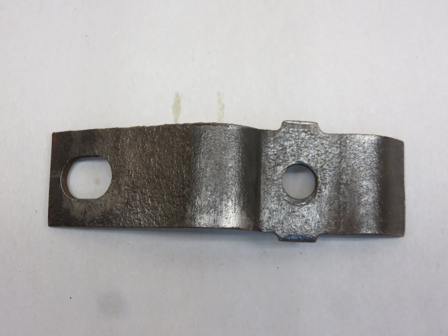 F1683R John Deere Hose Half Clamp For 60, 70, 520, 620, 720, 530, 630, 730, 830