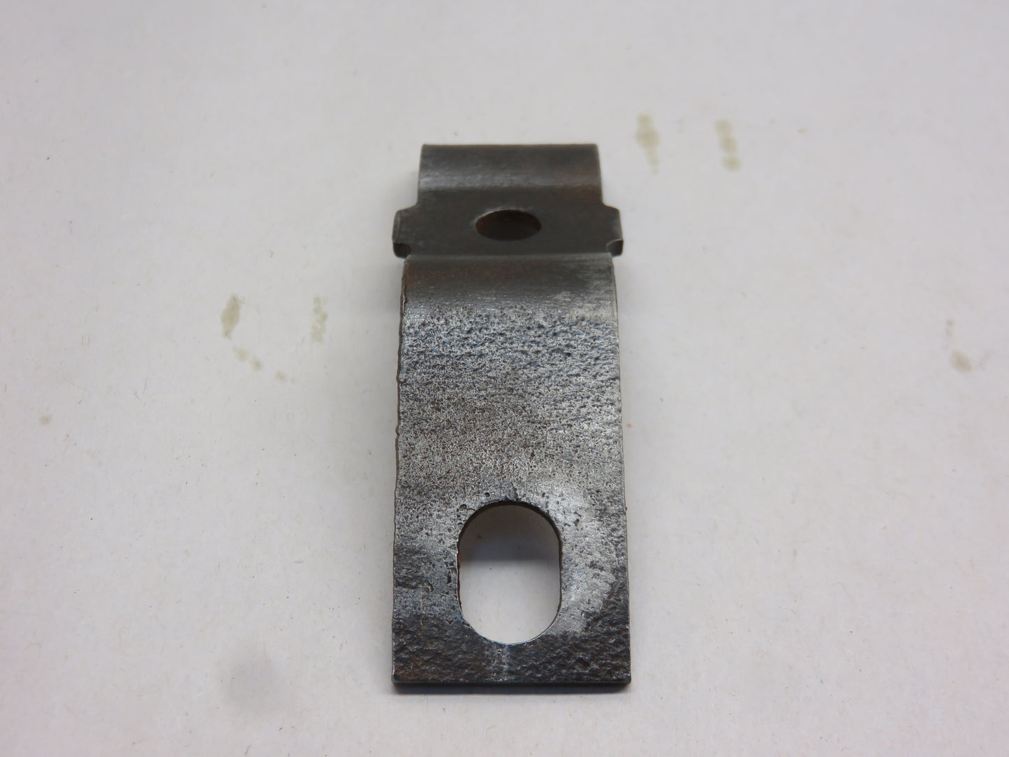 F1683R John Deere Hose Half Clamp For 60, 70, 520, 620, 720, 530, 630, 730, 830