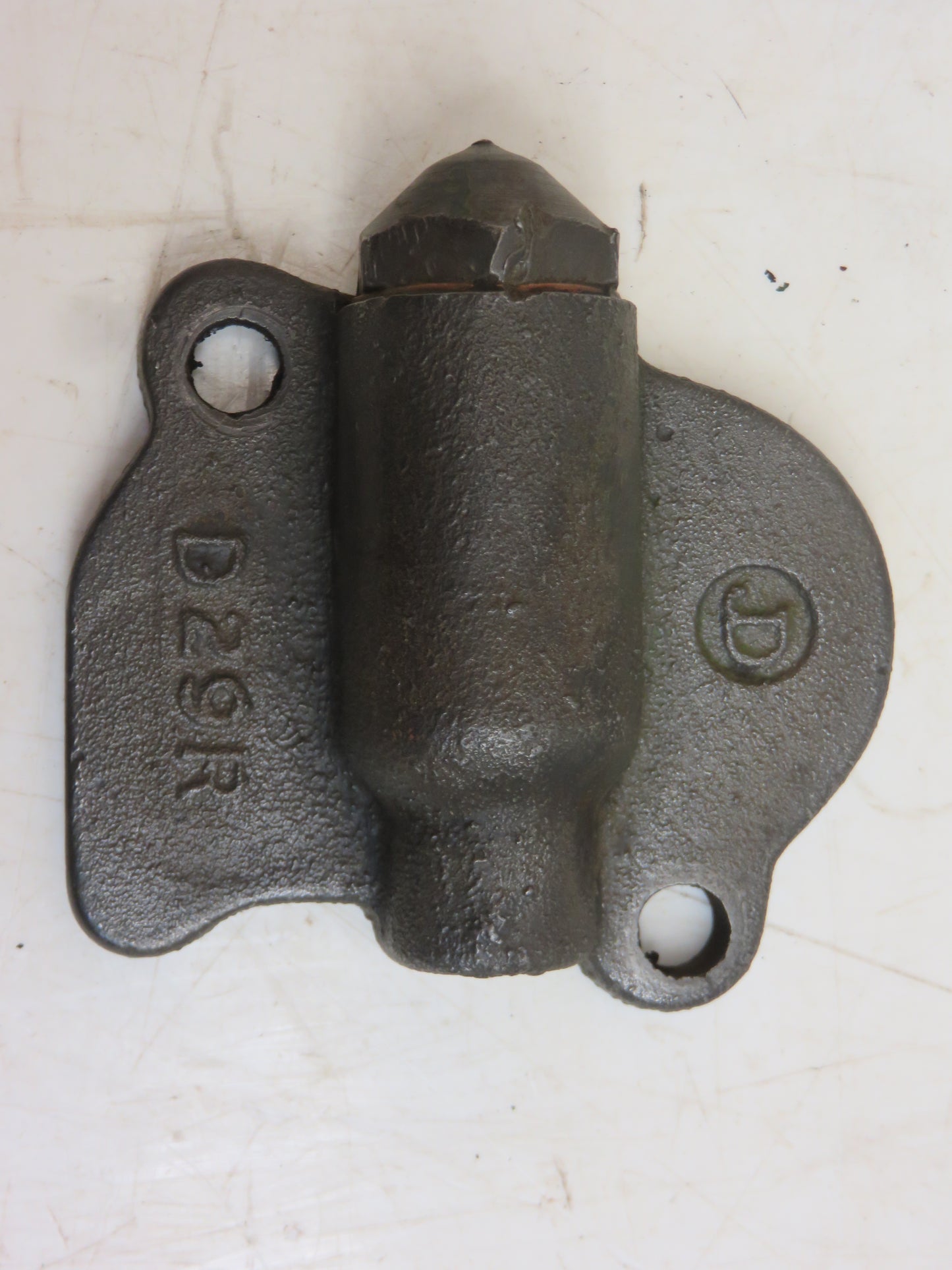 D29R John Deere Engine Oil Pump Cover For D, GP, GPWT