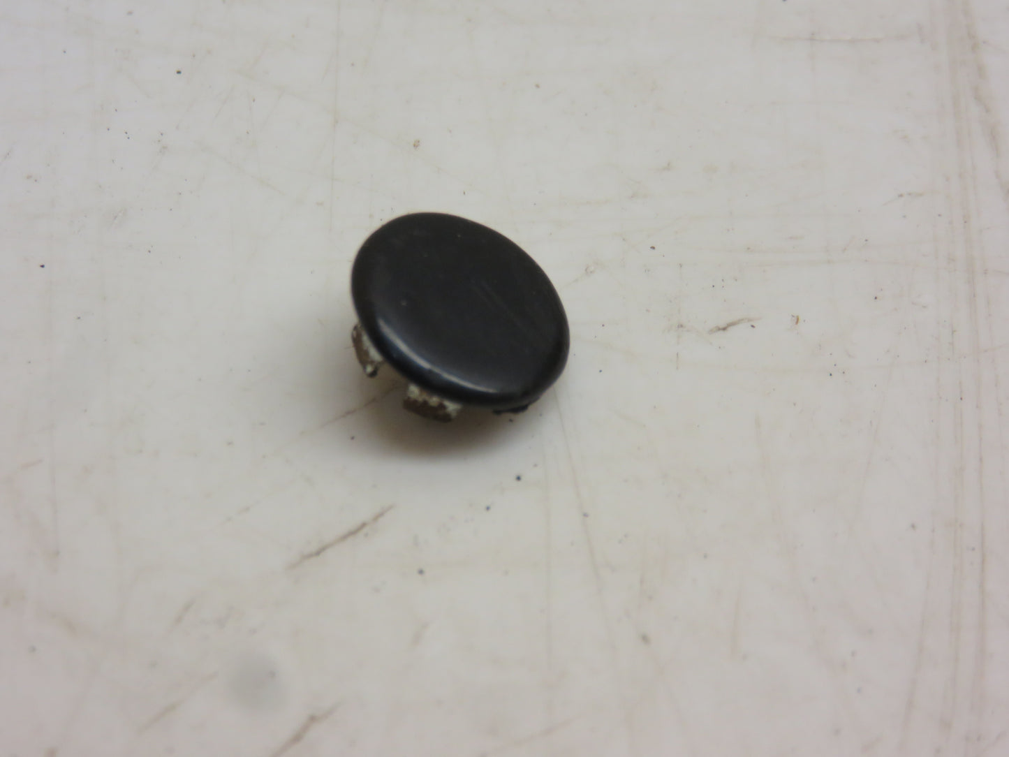 H84660, P48093 John Deere Button Plug For 1010, 2010
