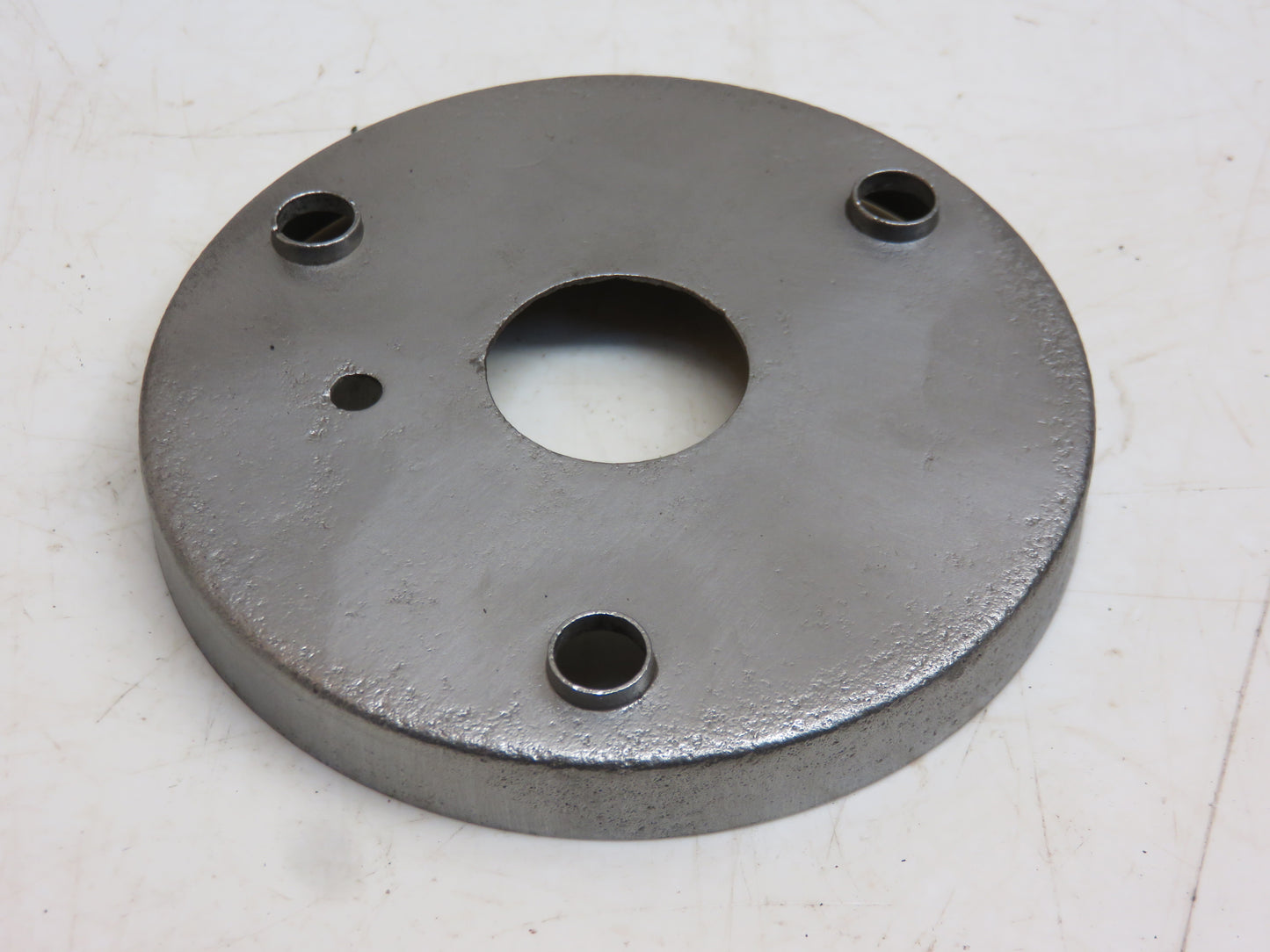 A4059R John Deere Fan Drive Cup For A, B, G, 50, 60, 70, 520, 620, 720, 530, 630, 730