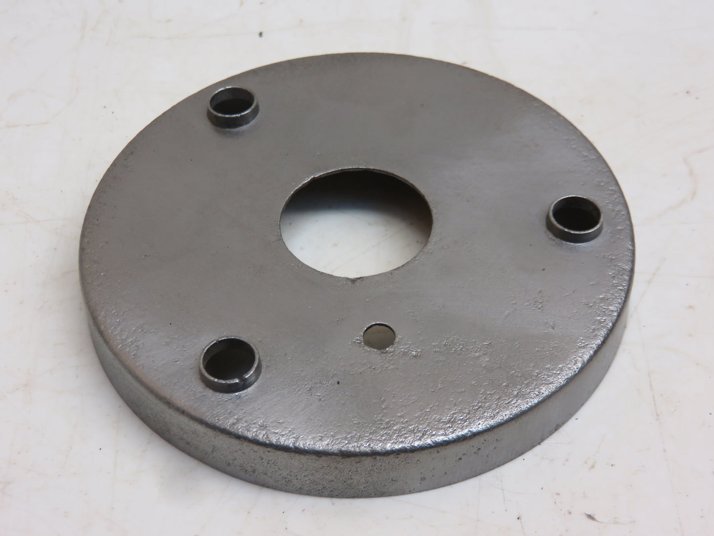 A4059R John Deere Fan Drive Cup For A, B, G, 50, 60, 70, 520, 620, 720, 530, 630, 730