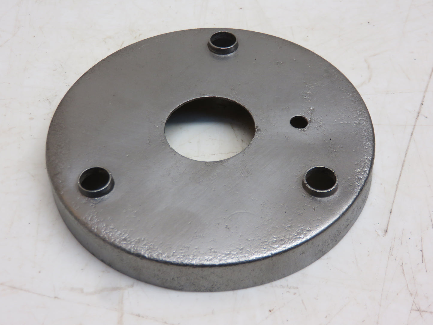 A4059R John Deere Fan Drive Cup For A, B, G, 50, 60, 70, 520, 620, 720, 530, 630, 730