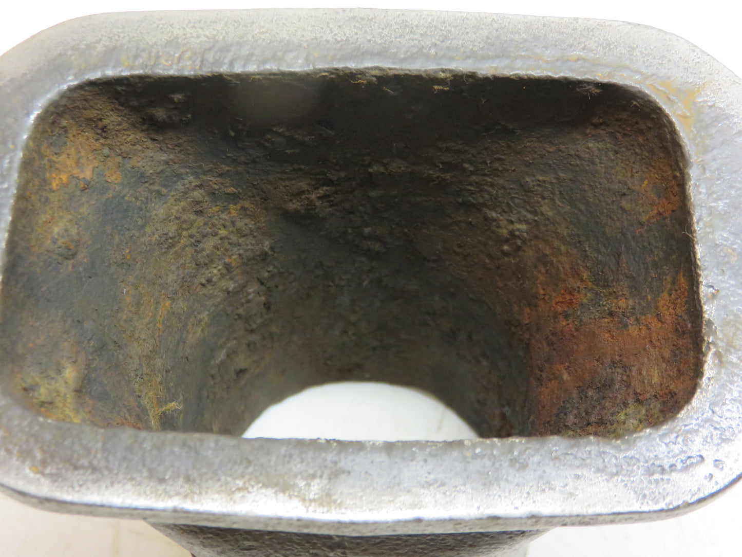 A2327R John Deere Cylinder Head Water Inlet For A, AR, AO
