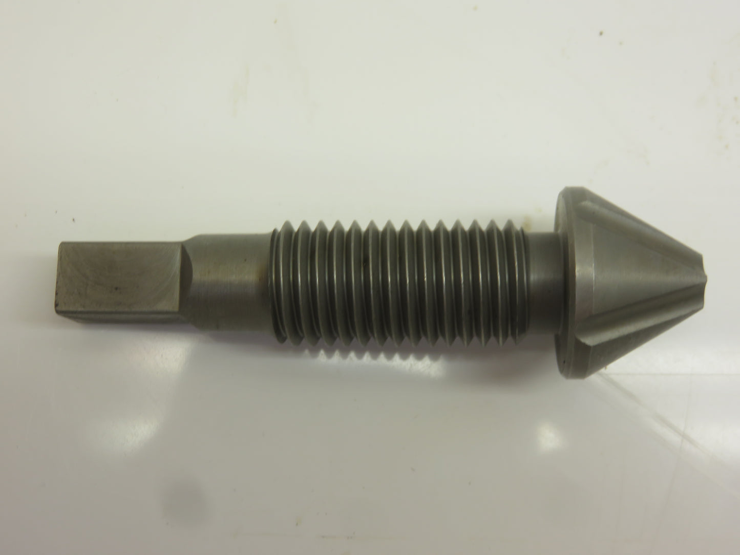 A151R John Deere NOS Brake Adjusting Screw For A, AR, AO, B, BR, BO, G, H