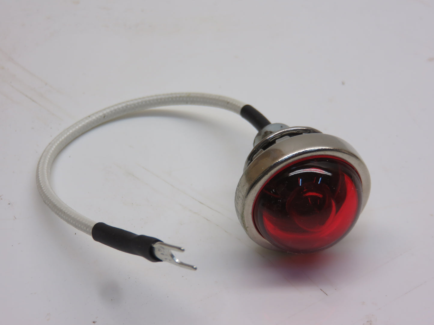 AA4925R John Deere Red Dot Jewel Light Assembly For B, R, 40, 70, 80, 320, 420, 720, 820