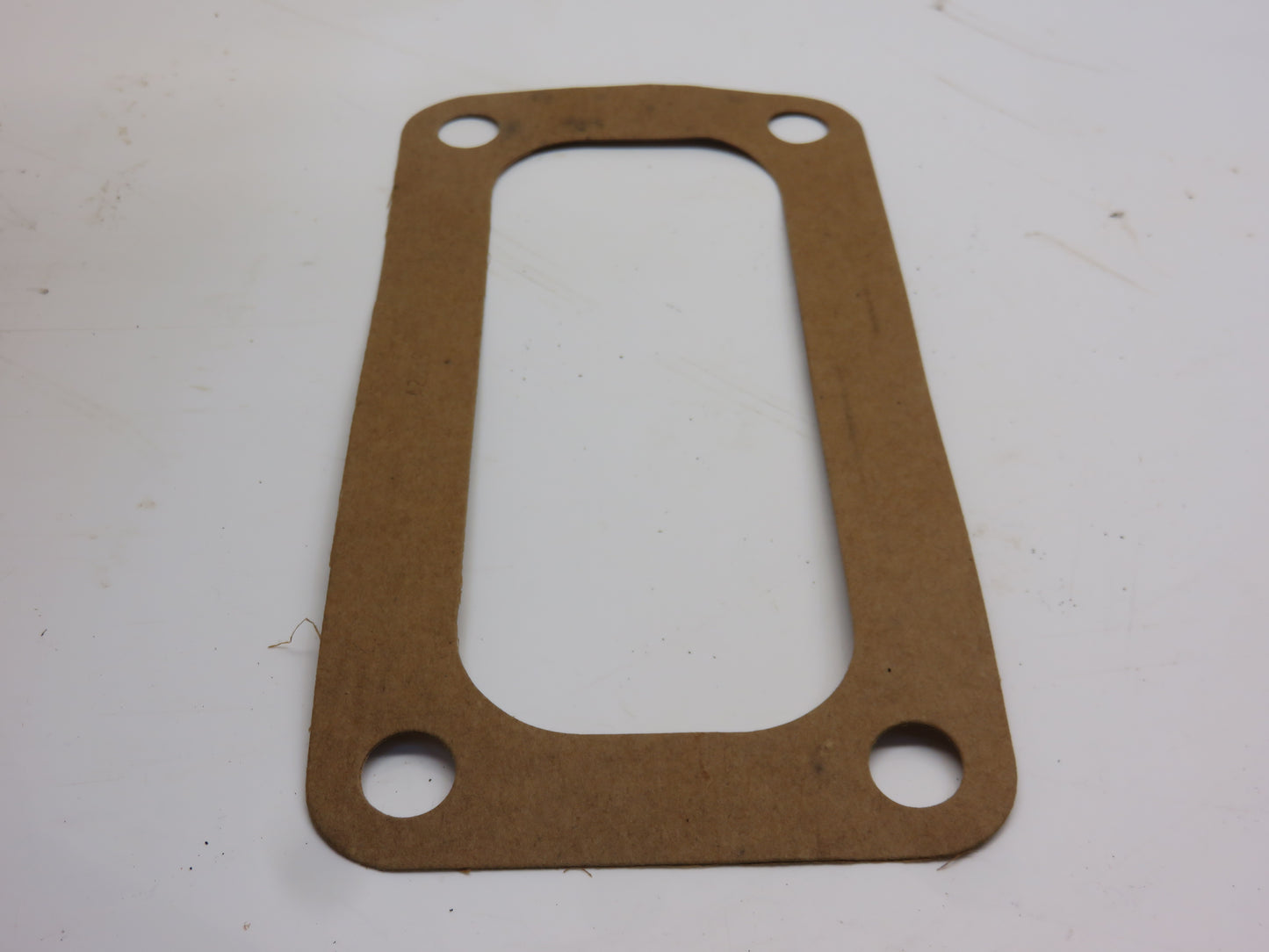 A2376R John Deere NOS Cylinder Water Outlet Gasket For A, AR, AO, 60, 620, 630