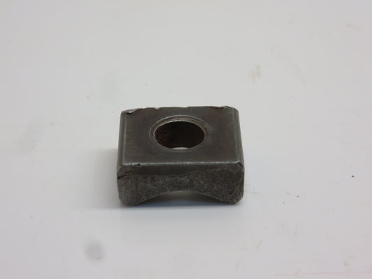 R28024 John Deere Tie Rod End Half Clamp For 2510, 3010, 4010, 2520, 3020, 4020