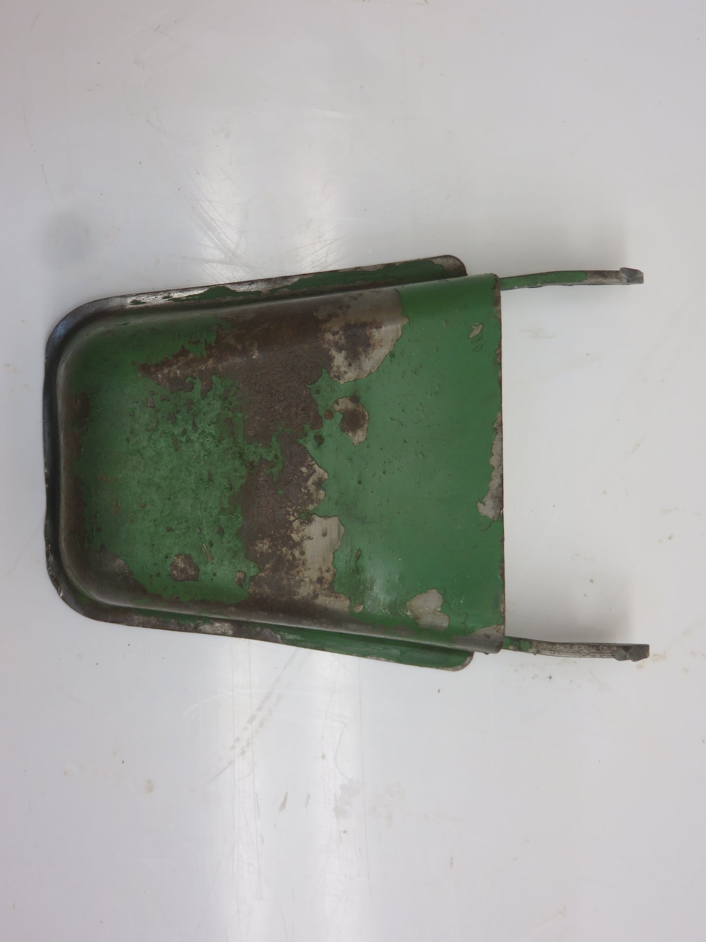 AA5288R John Deere PTO Flipper Guard For 50, 60, 70, 520, 620, 720, 530, 630, 730