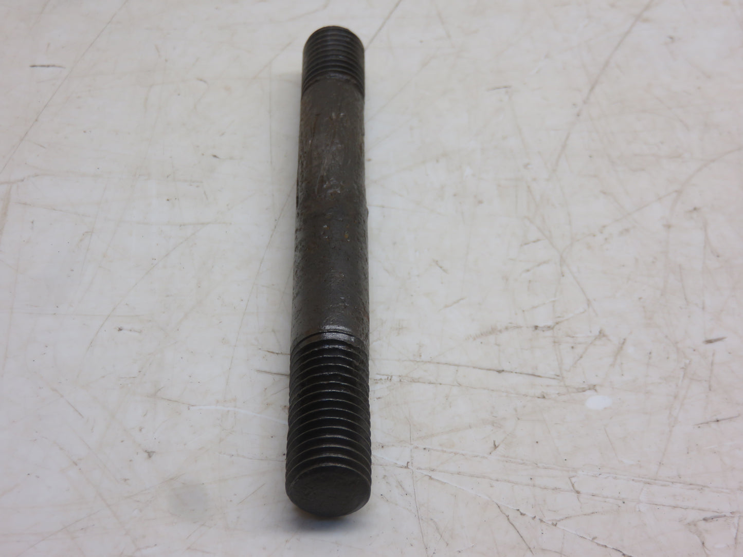 K2198R John Deere Stud For B, G, GP, GPWT, GPO